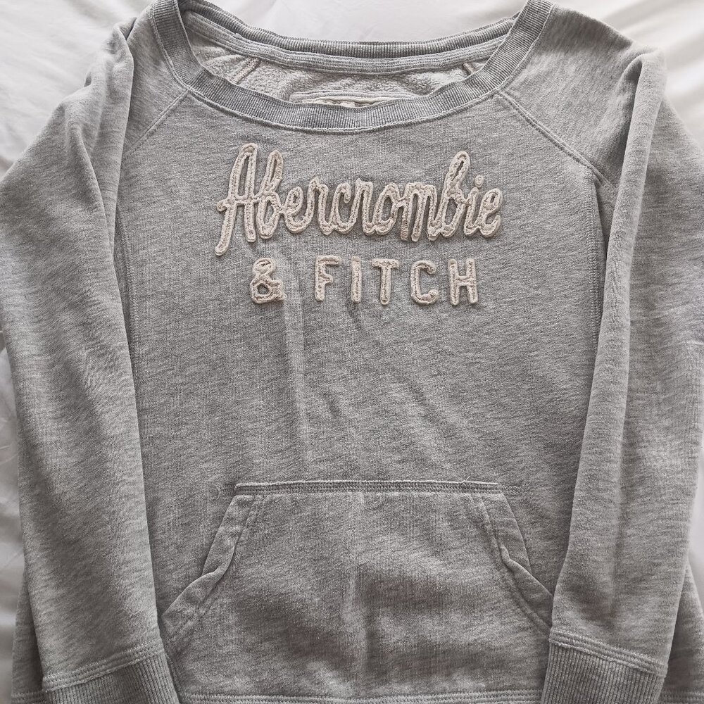 Abercrombie and Fitch crew neck sweatshirt